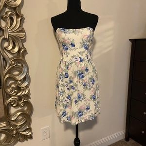 Abercrombie Floral Strapless Dress